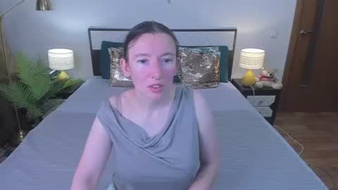 Snapshot of catherinewalls chatting on July 2026 06:30:01 AM Catrin online show from July 2026 06:30:01 AM