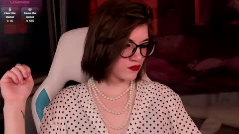 Snapshot of cathybarnes chatting on May 2026 07:47:01 AM cathybarnes online show from May 2026 07:47:01 AM