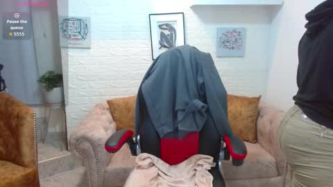  Catta  online show from October 2025 12:27:01 PM