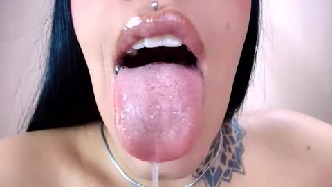 Cattleya online show from January 2026 03:56:01 AM