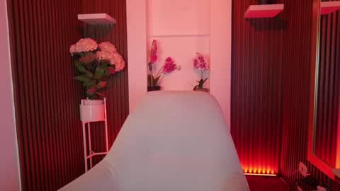 Snapshot of cattleyascaly chatting on October 2025 07:54:01 PM cattleyascaly online show from October 2025 07:54:01 PM