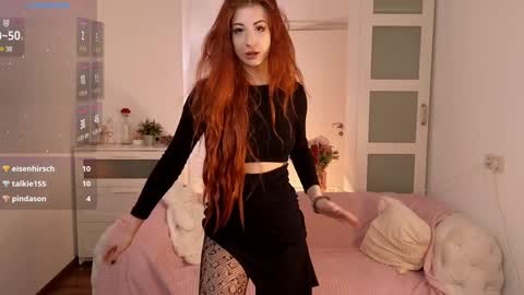 caty_cuddly online show from December 2024 09:54:02 PM