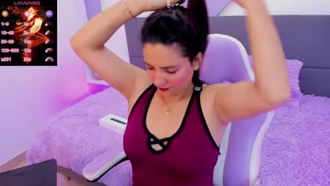 Snapshot of caty_sex4u chatting on June 2026 10:39:02 AM caty online show from June 2026 10:39:02 AM