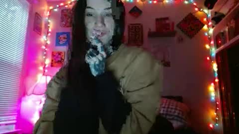 alaska online show from November 2025 12:16:02 AM