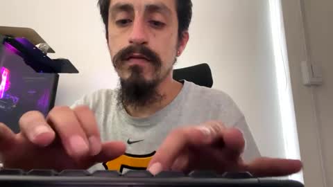 Snapshot of cayu_frensh94 chatting on March 2025 10:13:02 PM cayu_frensh94 online show from March 2025 10:13:02 PM