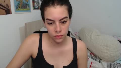 cazadora80s online show from January 2025 06:01:02 AM
