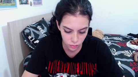 cazadora80s online show from February 2025 07:47:02 AM