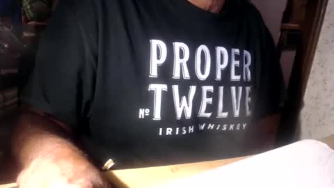 cazzsper2005 online show from November 2025 11:35:01 AM