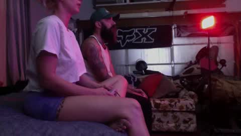 Snapshot of ccgreysweatpants chatting on September 2025 04:17:01 AM WHAT CAN YOU GET US TO DO online show from September 2025 04:17:01 AM