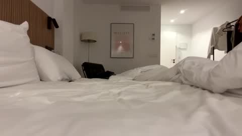 cclovefrench online show from October 2025 01:15:01 AM