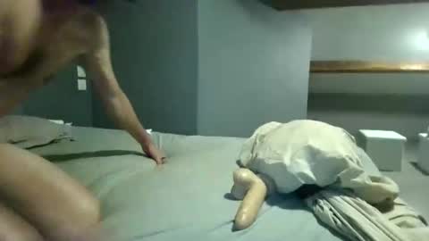 Snapshot of cclovefrench chatting on May 2026 01:01:02 AM cclovefrench online show from May 2026 01:01:02 AM
