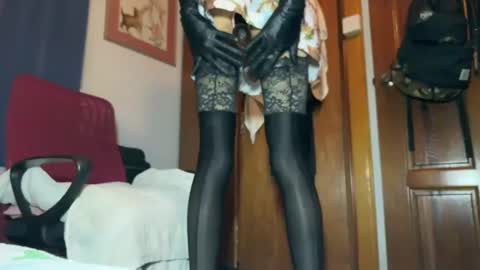 ccXora online show from December 2024 05:58:02 PM