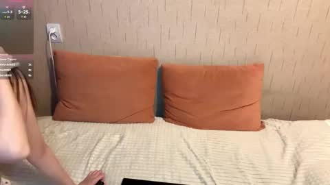 Gina and Dora online show from April 2026 07:58:01 PM