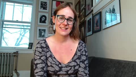 Snapshot of cecilysaintclaire chatting on December 2024 03:50:02 PM Cecily Saint Claire online show from December 2024 03:50:02 PM