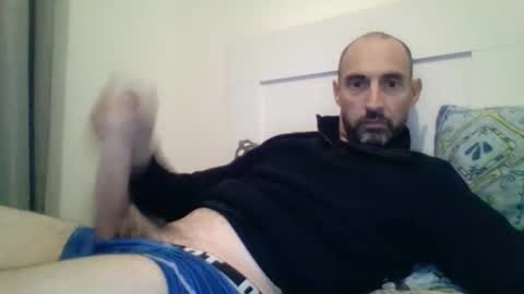 cedric223 online show from November 2025 05:01:02 PM