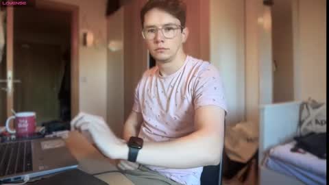 Snapshot of ceedm91 chatting on October 2025 09:53:02 AM ceedm91 online show from October 2025 09:53:02 AM