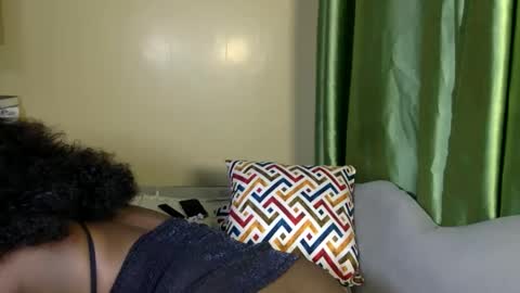 Snapshot of ceepretty chatting on April 2026 10:51:02 AM santana online show from April 2026 10:51:02 AM