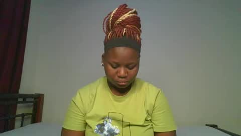 Snapshot of ceepretty25 chatting on July 2026 12:46:01 AM ceepretty25 online show from July 2026 12:46:01 AM