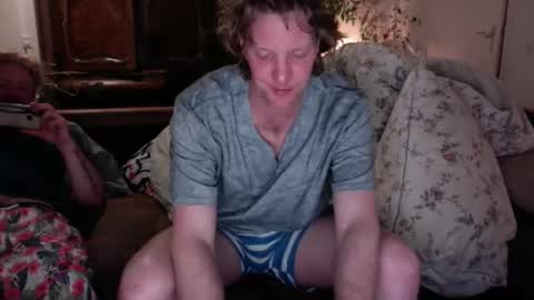 ceezeee online show from January 2025 03:40:01 AM