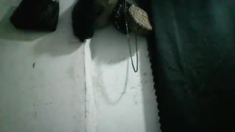 celena438935 online show from November 2025 10:15:01 AM