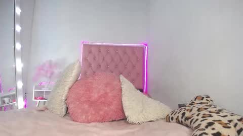 Celeste Sweet online show from October 2025 08:42:01 PM