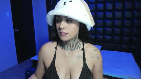 celeste owen18 online show from November 2025 03:16:02 AM