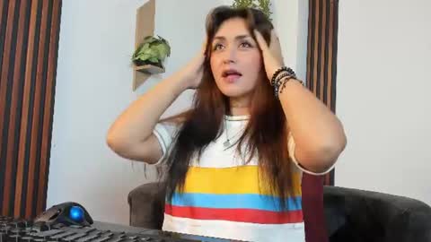 Snapshot of celeste_rodriguez_ chatting on June 2026 04:24:02 AM online show from June 2026 04:24:02 AM