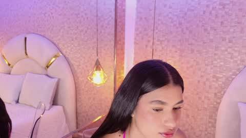 celestte_sm online show from June 2026 06:52:01 PM