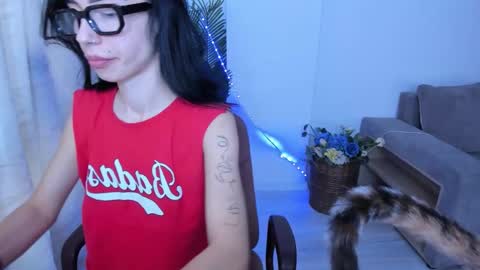 Celine Roxelle online show from September 2025 01:56:01 PM