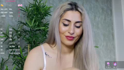 CelineMeyer online show from February 2025 01:08:02 PM