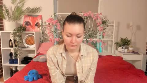 Nina online show from February 2026 08:29:01 PM