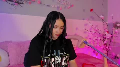 Hello guys my name is Sofi and Lizzie and  Vanessa online show from April 2026 08:33:01 PM