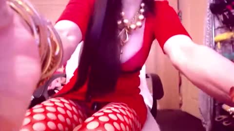 Cerise online show from January 2026 12:58:01 AM