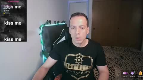 Snapshot of cerso1 chatting on November 2025 02:11:02 AM Cerso online show from November 2025 02:11:02 AM