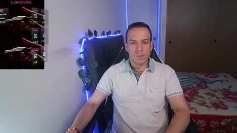 Snapshot of cerso1 chatting on November 2025 01:44:02 PM Cerso online show from November 2025 01:44:02 PM