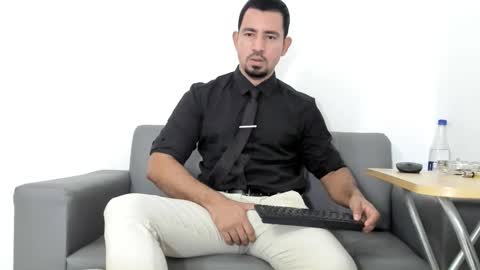 Snapshot of cesar_dant chatting on September 2025 03:26:02 PM Cesar online show from September 2025 03:26:02 PM