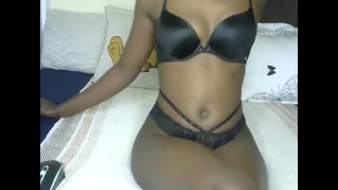 Cessy online show from December 2024 04:08:02 PM