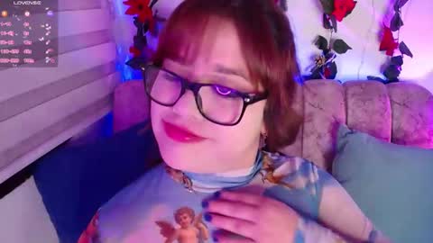 Snapshot of chaarlotte_1 chatting on December 2024 07:53:02 PM charlotte online show from December 2024 07:53:02 PM
