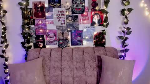 charlotte online show from April 2026 02:07:02 PM