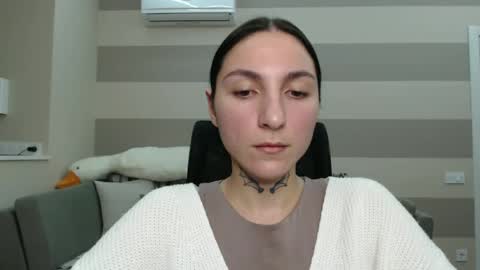 Kate online show from December 2024 02:21:01 PM