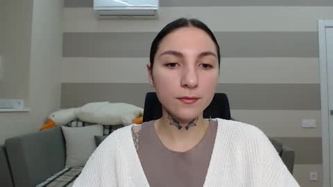 Kate online show from January 2025 06:53:02 AM