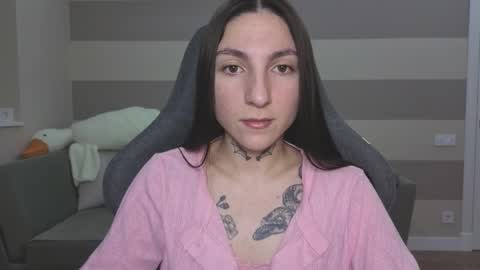 Kate online show from November 2025 08:47:02 AM