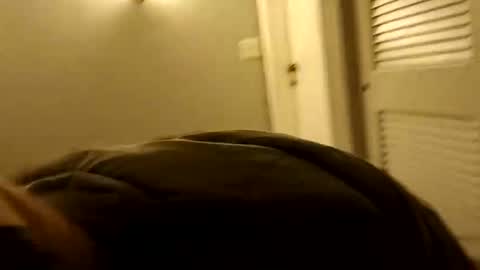 chadr1616 online show from October 2025 11:33:02 AM