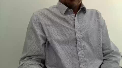 Chags online show from October 2025 06:42:01 PM