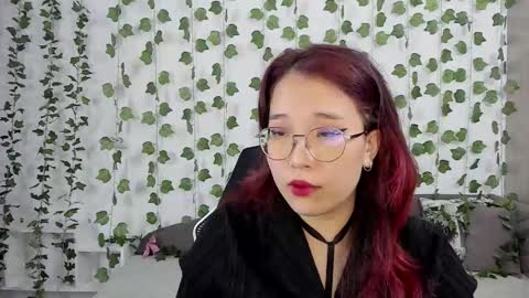 Snapshot of champions_babe chatting on October 2025 12:02:02 PM champions_babe online show from October 2025 12:02:02 PM