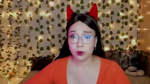 Snapshot of champions_babe chatting on October 2025 04:51:01 PM champions_babe online show from October 2025 04:51:01 PM