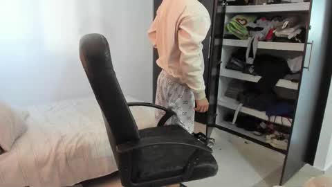 Kenji online show from September 2025 11:54:02 AM