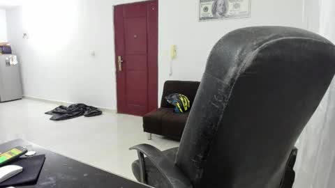 Kenji online show from October 2025 01:17:02 AM