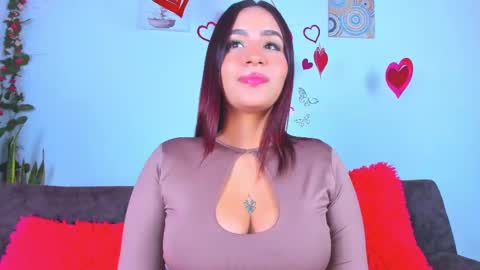 Snapshot of chanel_parker chatting on February 2025 02:25:01 AM Chanel Parker online show from February 2025 02:25:01 AM
