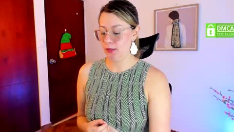 Snapshot of chanell_taylor_ chatting on December 2024 01:39:01 PM chanell online show from December 2024 01:39:01 PM